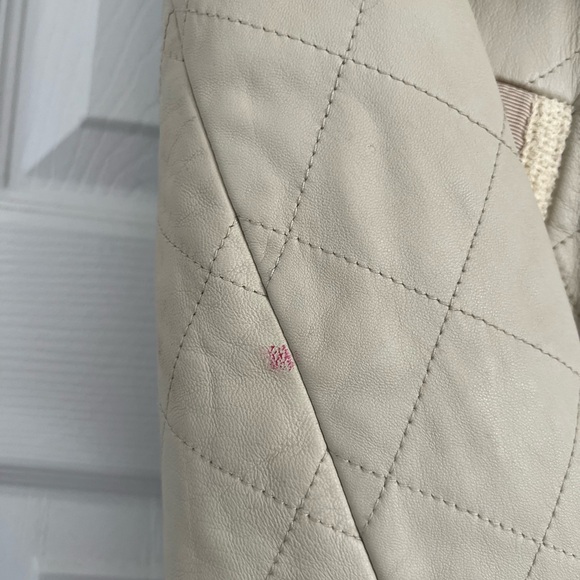 BCBG Leather Jacket With Detachable Racoon Fur Collar Cropped - Picture 3 of 9